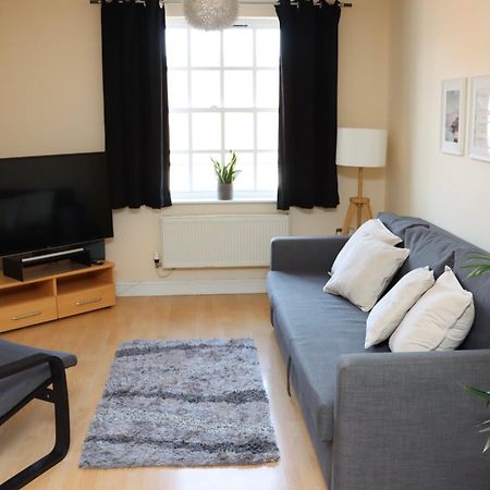 Scandinavian City Centre Apartment Worcester Eksteriør billede