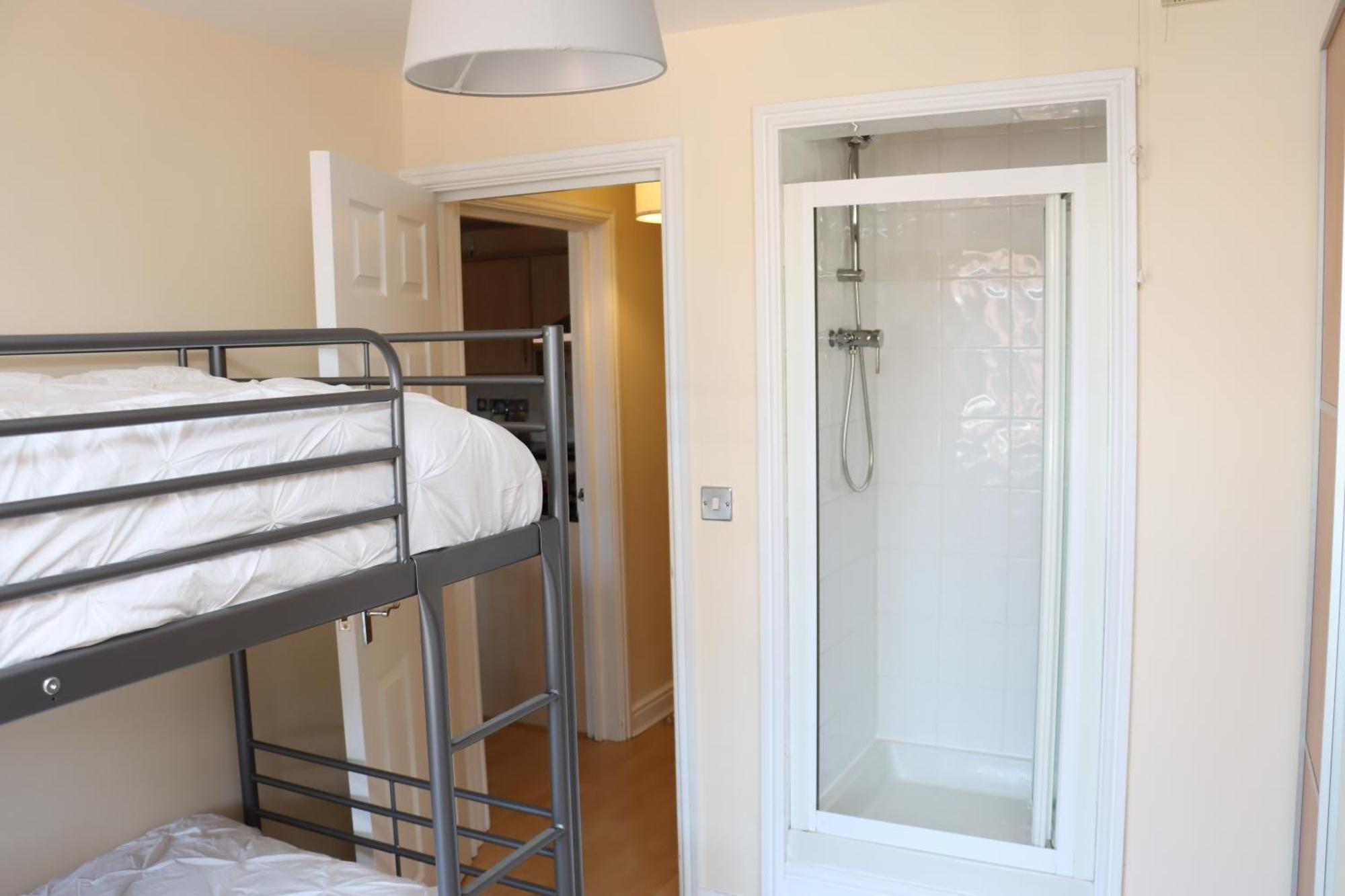Scandinavian City Centre Apartment Worcester Eksteriør billede