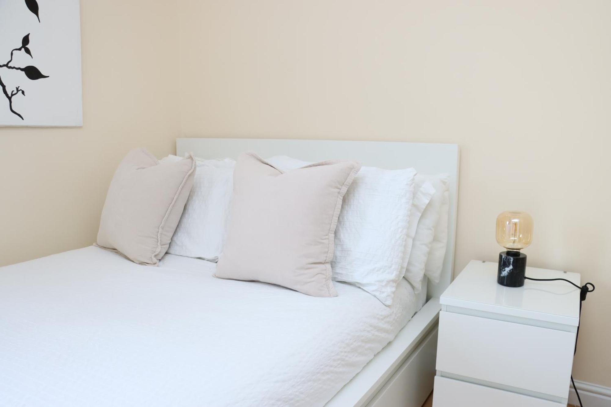 Scandinavian City Centre Apartment Worcester Eksteriør billede